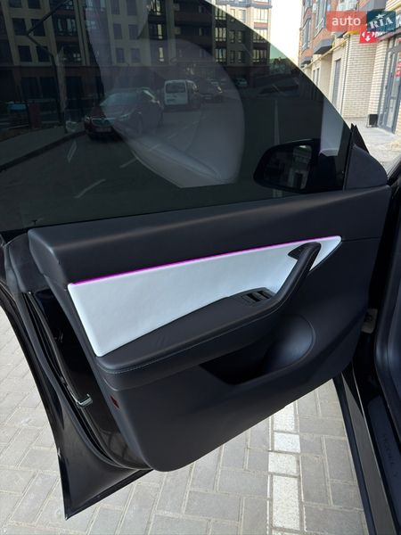 Внедорожник / Кроссовер Tesla Model Y 2020 в Житомире фото 16 Внедорожник / Кроссовер Tesla Model Y 2020 в Житомире