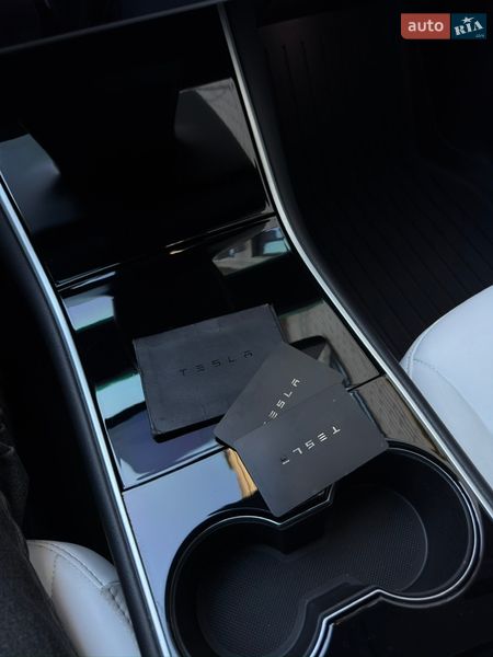 Внедорожник / Кроссовер Tesla Model Y 2020 в Житомире фото 23 Внедорожник / Кроссовер Tesla Model Y 2020 в Житомире