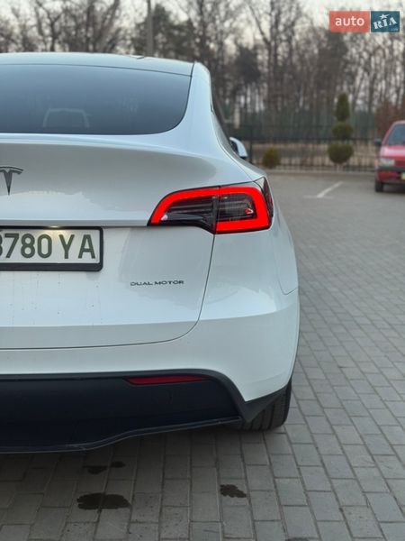 Внедорожник / Кроссовер Tesla Model Y 2022 в Луцке