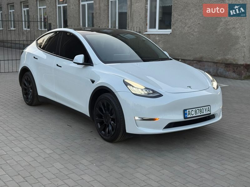 Внедорожник / Кроссовер Tesla Model Y 2022 в Луцке