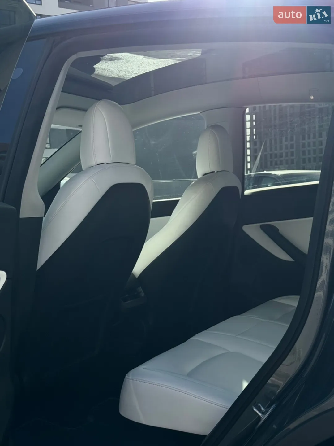 2022 Tesla Model Y - мініатюра 31