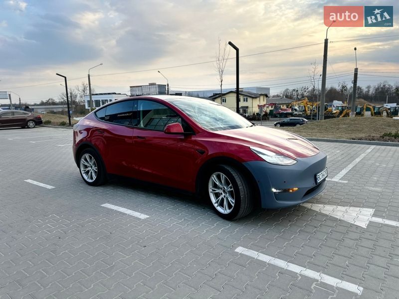 Позашляховик / Кросовер Tesla Model Y 2021 в Львові фото 6 Позашляховик / Кросовер Tesla Model Y 2021 в Львові
