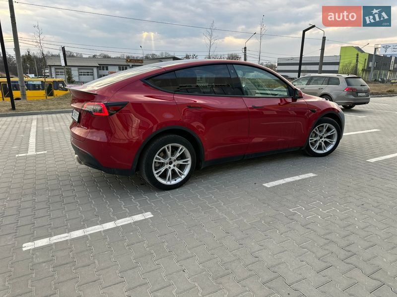 Позашляховик / Кросовер Tesla Model Y 2021 в Львові фото 3 Позашляховик / Кросовер Tesla Model Y 2021 в Львові