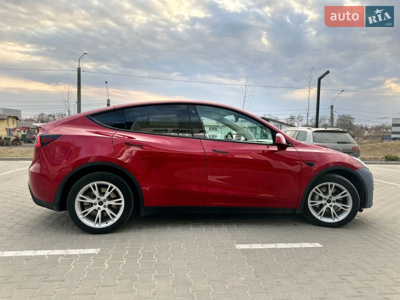 Позашляховик / Кросовер Tesla Model Y 2021 в Львові фото 18 Позашляховик / Кросовер Tesla Model Y 2021 в Львові