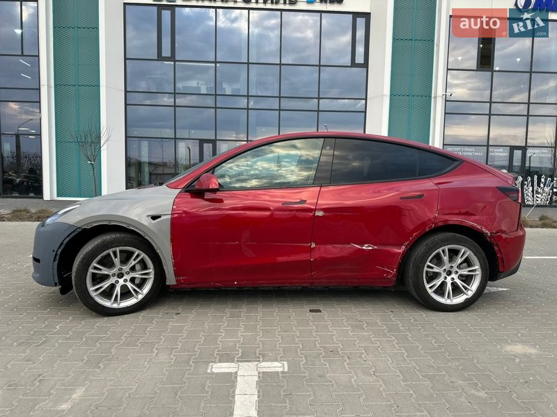 Позашляховик / Кросовер Tesla Model Y 2021 в Львові фото 23 Позашляховик / Кросовер Tesla Model Y 2021 в Львові