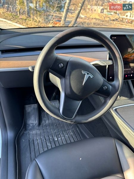 Позашляховик / Кросовер Tesla Model Y 2023 в Тернополі