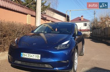 Внедорожник / Кроссовер Tesla Model Y 2023 в Одессе