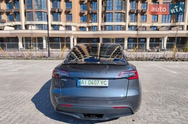 Внедорожник / Кроссовер Tesla Model Y 2021 в Киеве