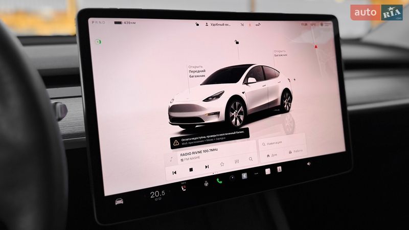 Внедорожник / Кроссовер Tesla Model Y 2023 в Ровно