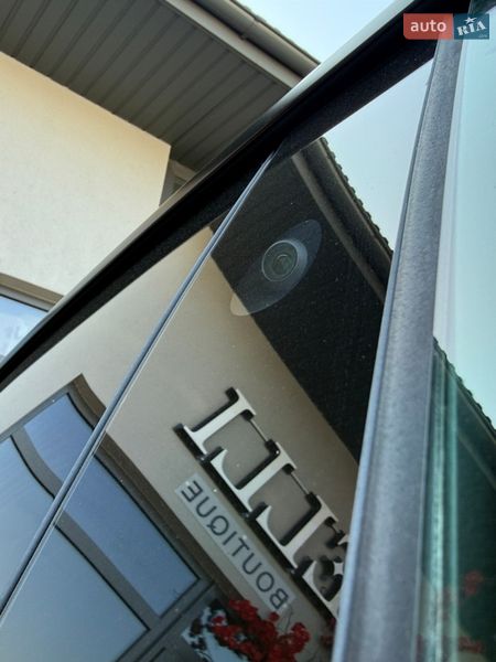 Внедорожник / Кроссовер Tesla Model Y 2024 в Черновцах