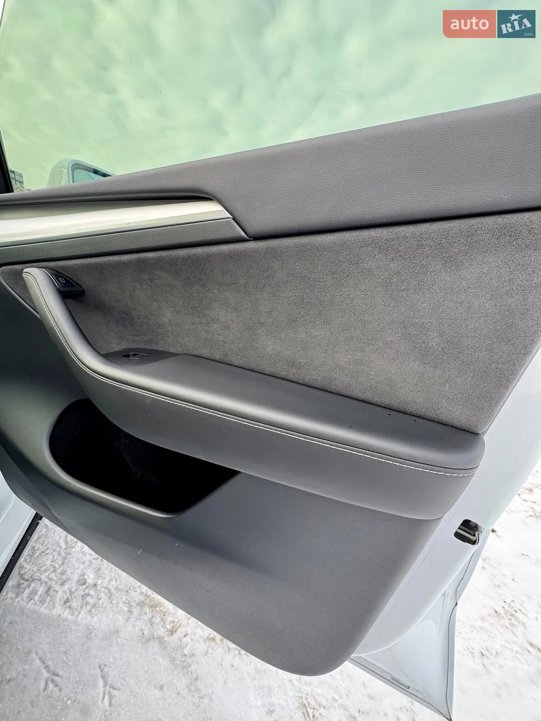 2022 Tesla Model Y - мініатюра 18