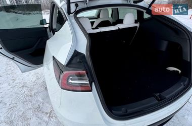 Внедорожник / Кроссовер Tesla Model Y 2022 в Киеве