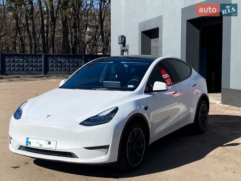Внедорожник / Кроссовер Tesla Model Y 2023 в Киеве фото 4 Внедорожник / Кроссовер Tesla Model Y 2023 в Киеве