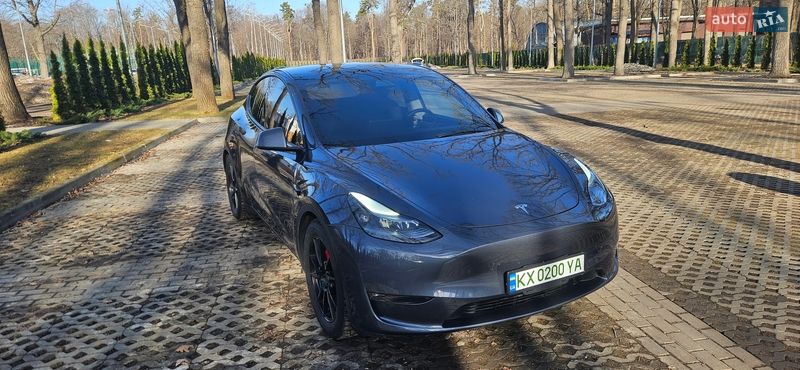 Внедорожник / Кроссовер Tesla Model Y 2023 в Харькове