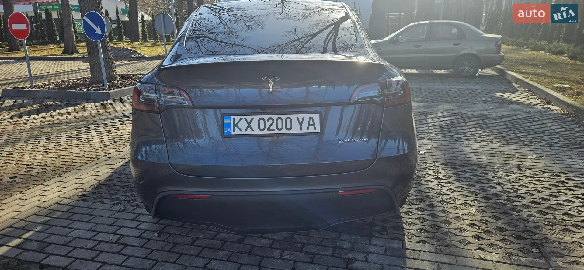 2023 Tesla Model Y - мініатюра 9