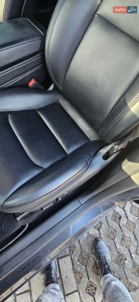 Внедорожник / Кроссовер Tesla Model Y 2023 в Харькове