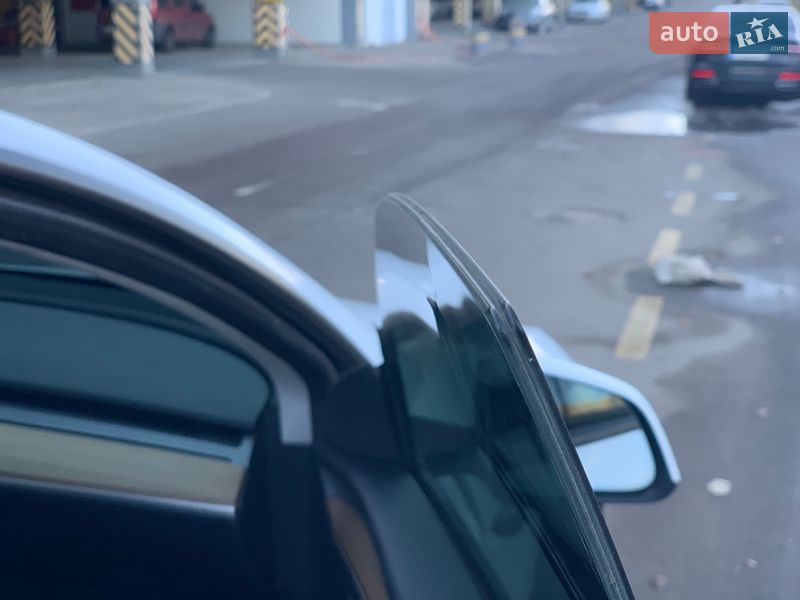 Позашляховик / Кросовер Tesla Model Y 2023 в Києві