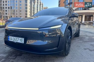 Внедорожник / Кроссовер Tesla Model Y 2025 в Софиевской Борщаговке