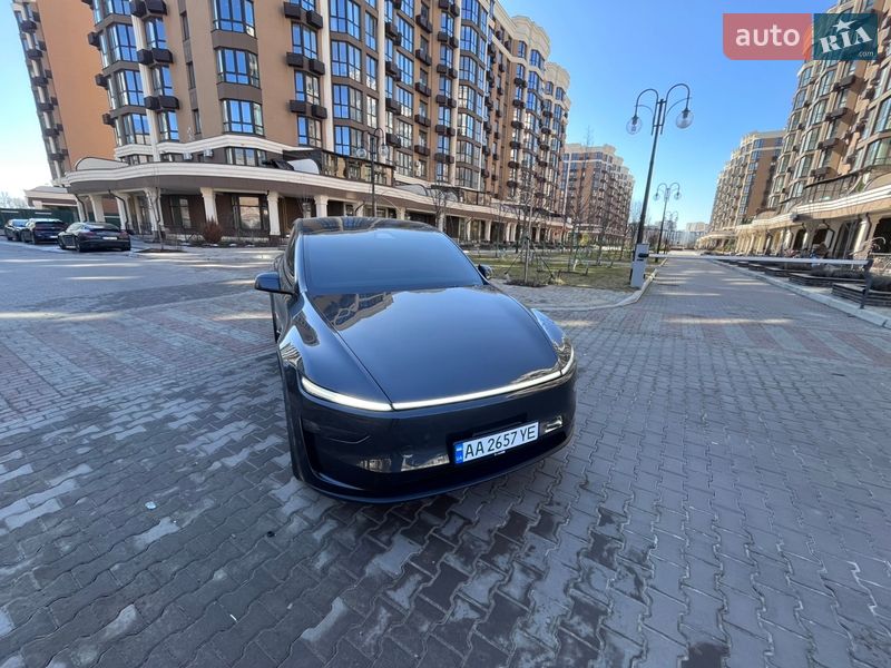 Внедорожник / Кроссовер Tesla Model Y 2025 в Софиевской Борщаговке фото 9 Внедорожник / Кроссовер Tesla Model Y 2025 в Софиевской Борщаговке