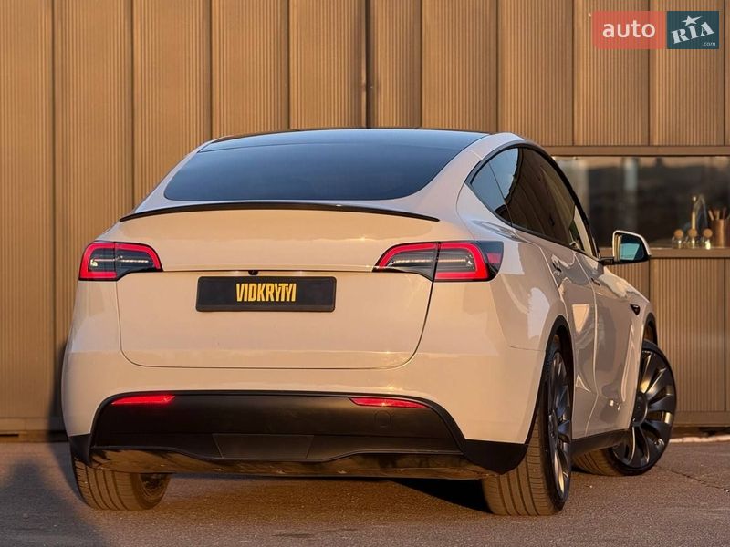 Внедорожник / Кроссовер Tesla Model Y 2023 в Киеве фото 16 Внедорожник / Кроссовер Tesla Model Y 2023 в Киеве