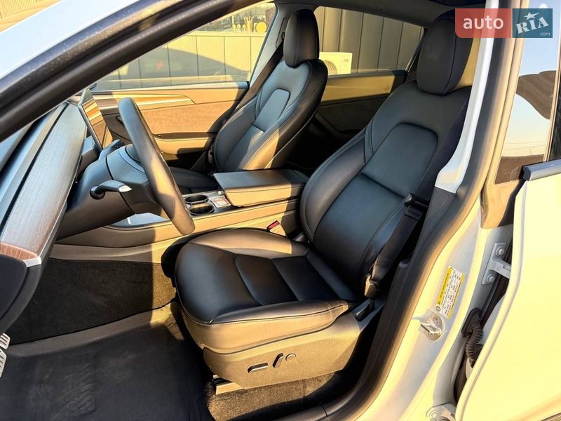 Внедорожник / Кроссовер Tesla Model Y 2023 в Киеве фото 39 Внедорожник / Кроссовер Tesla Model Y 2023 в Киеве