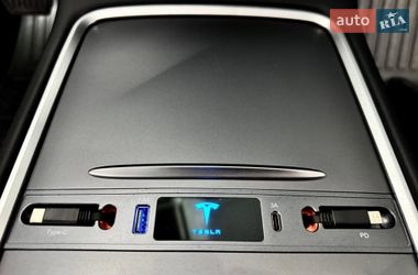 Внедорожник / Кроссовер Tesla Model Y 2023 в Николаеве