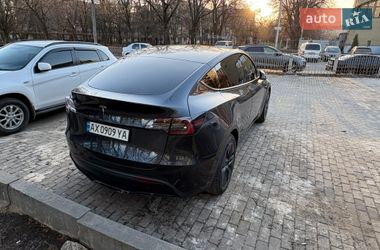 Внедорожник / Кроссовер Tesla Model Y 2024 в Харькове