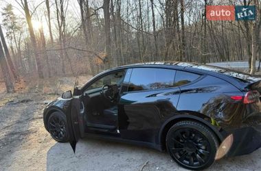 Внедорожник / Кроссовер Tesla Model Y 2020 в Львове