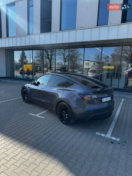 Внедорожник / Кроссовер Tesla Model Y 2023 в Хмельницком