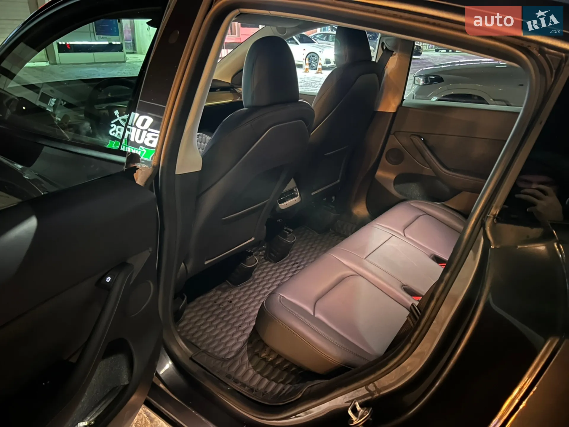 2024 Tesla Model Y - мініатюра 6