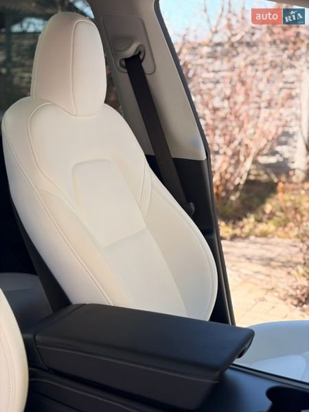 Внедорожник / Кроссовер Tesla Model Y 2024 в Фастове фото 42 Внедорожник / Кроссовер Tesla Model Y 2024 в Фастове