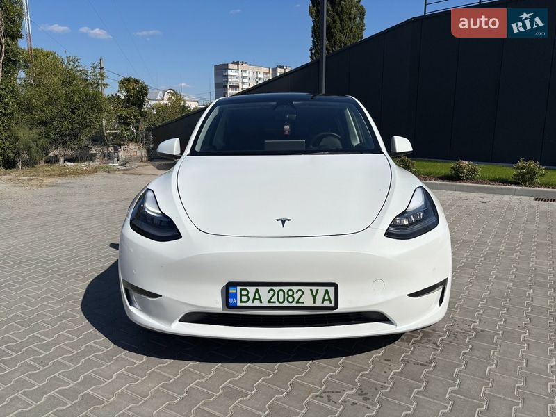 Внедорожник / Кроссовер Tesla Model Y 2021 в Кропивницком