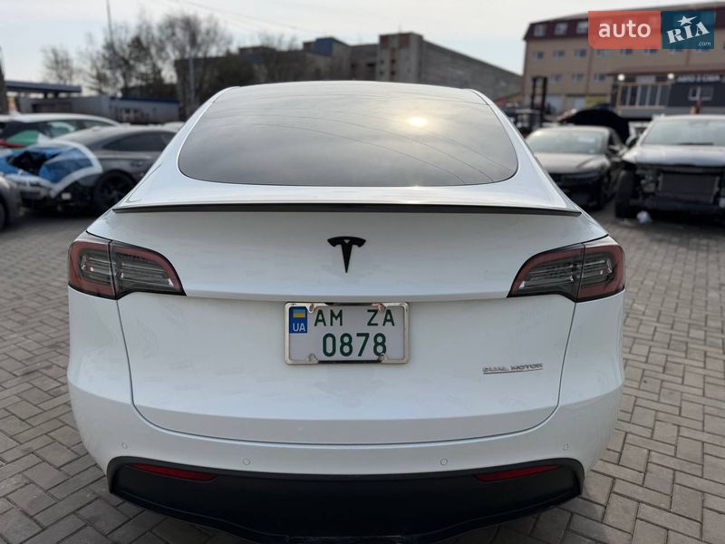 Внедорожник / Кроссовер Tesla Model Y 2022 в Луцке