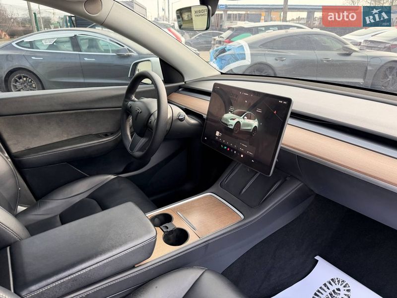 Внедорожник / Кроссовер Tesla Model Y 2022 в Луцке