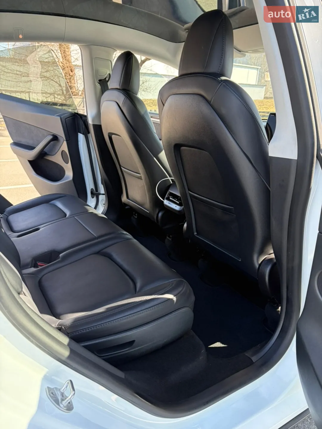 2022 Tesla Model Y - мініатюра 12