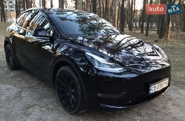 Внедорожник / Кроссовер Tesla Model Y 2022 в Чернигове