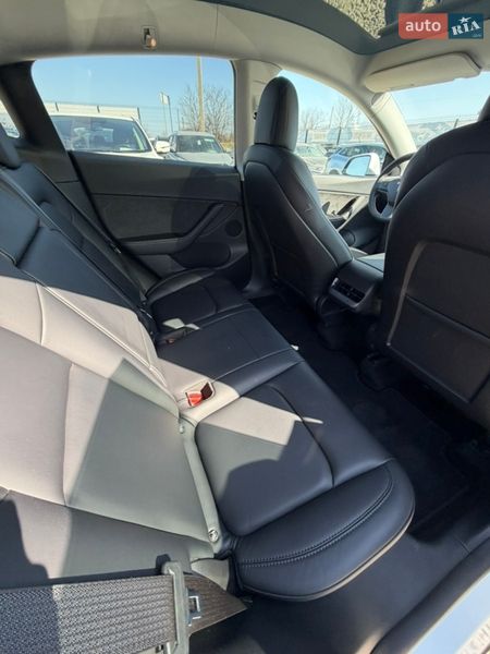 Позашляховик / Кросовер Tesla Model Y 2022 в Івано-Франківську фото 36 Позашляховик / Кросовер Tesla Model Y 2022 в Івано-Франківську