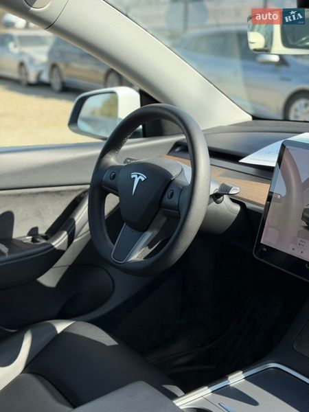 Позашляховик / Кросовер Tesla Model Y 2022 в Івано-Франківську фото 38 Позашляховик / Кросовер Tesla Model Y 2022 в Івано-Франківську