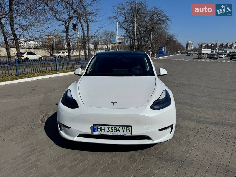 Внедорожник / Кроссовер Tesla Model Y 2023 в Одессе