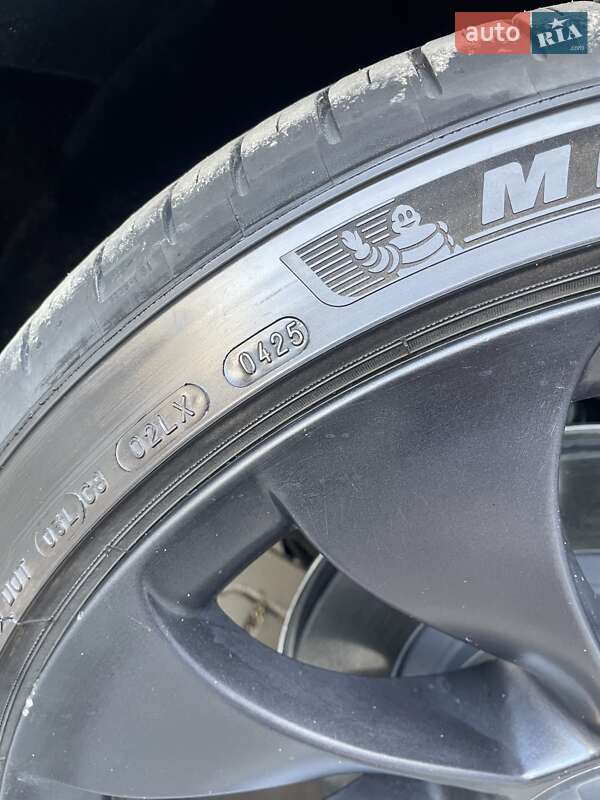 Внедорожник / Кроссовер Tesla Model Y 2021 в Хмельницком