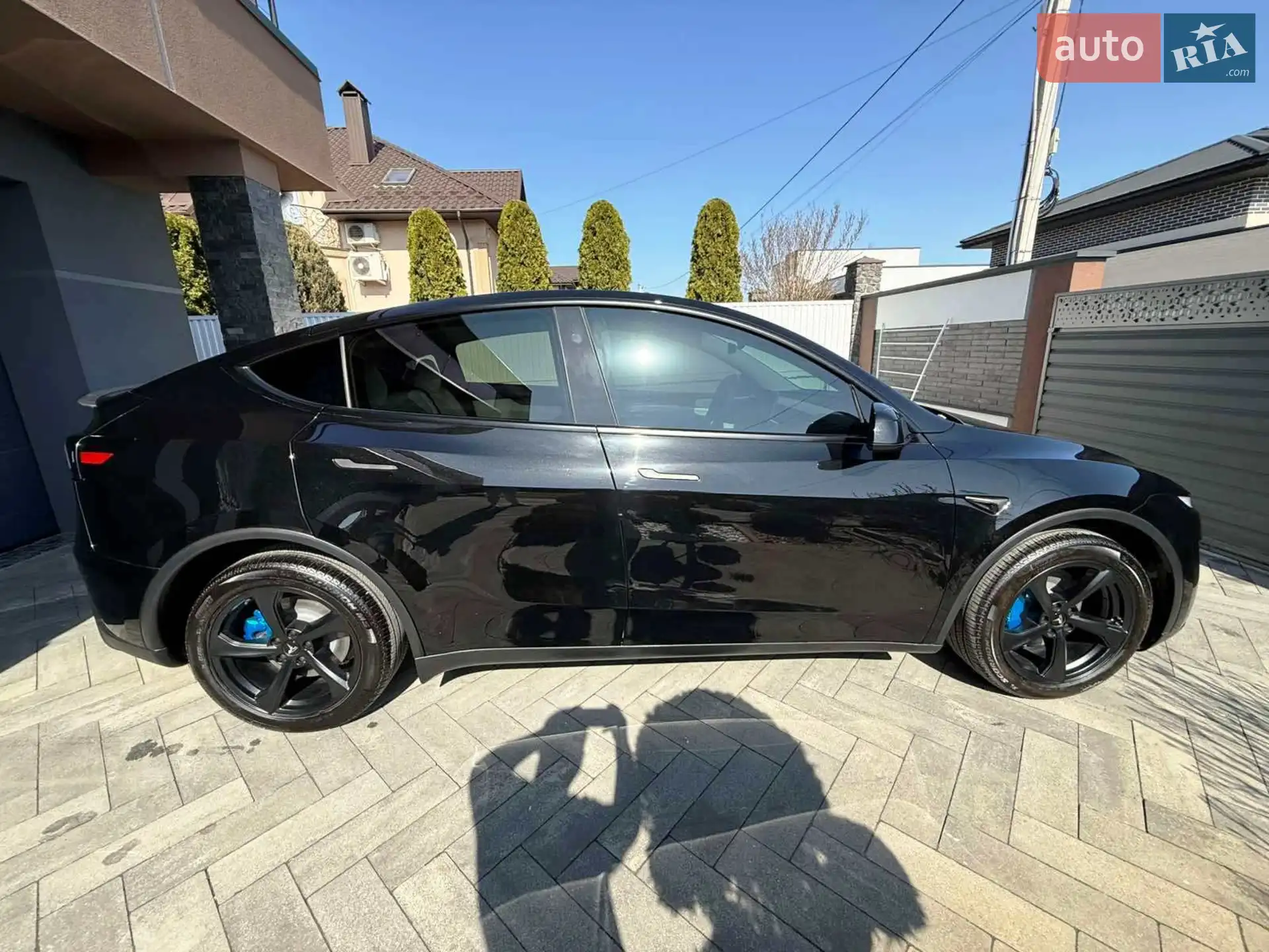 2025 Tesla Model Y - мініатюра 7