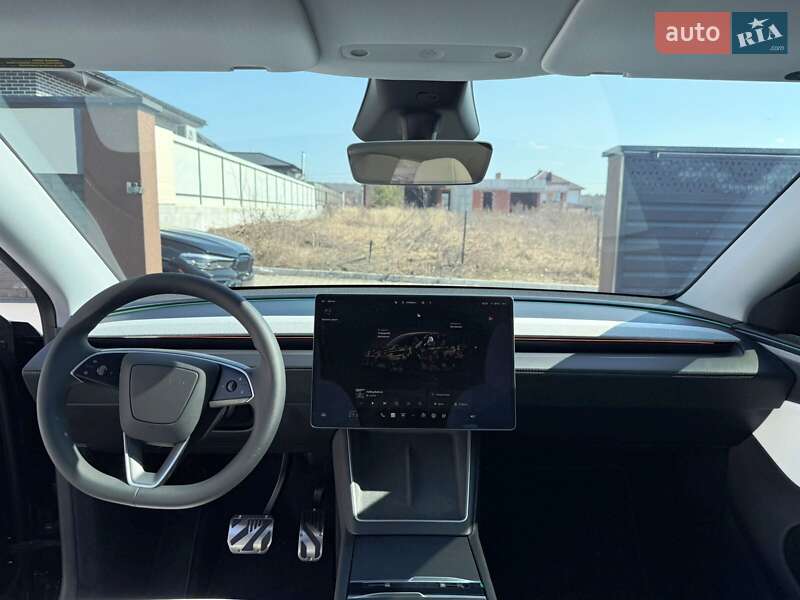 Позашляховик / Кросовер Tesla Model Y 2025 в Хмельницькому