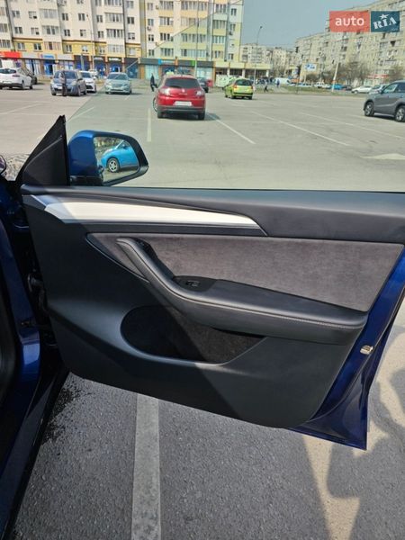 Внедорожник / Кроссовер Tesla Model Y 2023 в Ивано-Франковске фото 21 Внедорожник / Кроссовер Tesla Model Y 2023 в Ивано-Франковске