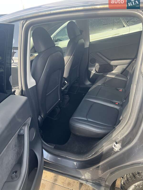Внедорожник / Кроссовер Tesla Model Y 2023 в Киеве фото 15 Внедорожник / Кроссовер Tesla Model Y 2023 в Киеве