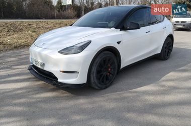 Позашляховик / Кросовер Tesla Model Y 2022 в Івано-Франківську