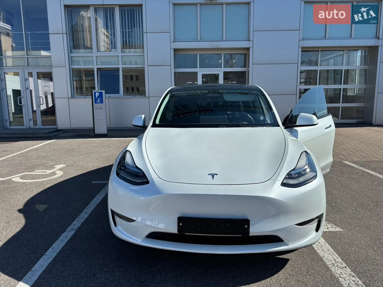 2022 Tesla Model Y - мініатюра 13