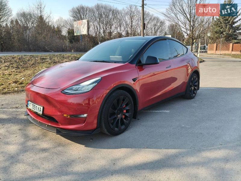 Tesla Model Y 2021