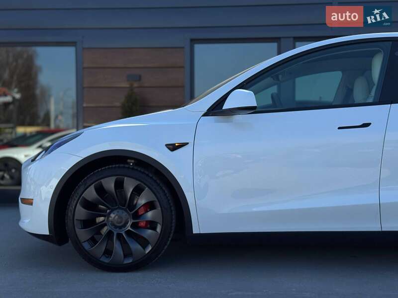Внедорожник / Кроссовер Tesla Model Y 2022 в Ровно фото 14 Внедорожник / Кроссовер Tesla Model Y 2022 в Ровно