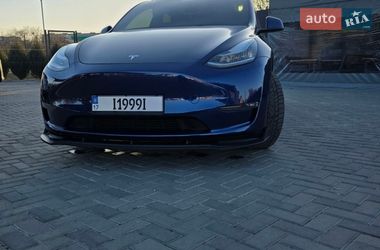 Позашляховик / Кросовер Tesla Model Y 2023 в Полтаві