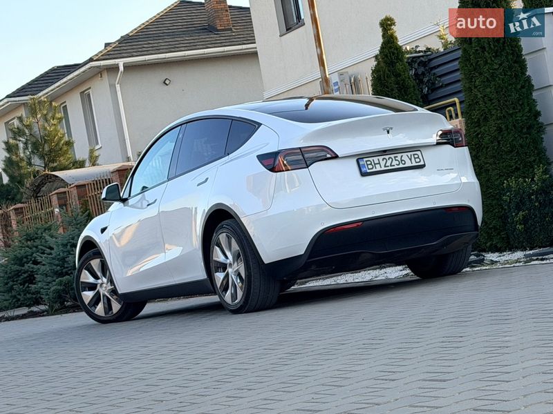 Внедорожник / Кроссовер Tesla Model Y 2022 в Одессе